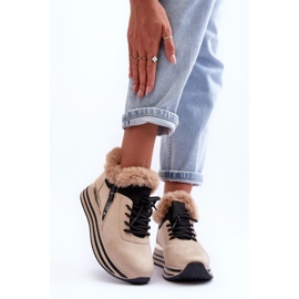 Chaussures de sport modèle 21-Q99 beige 1
