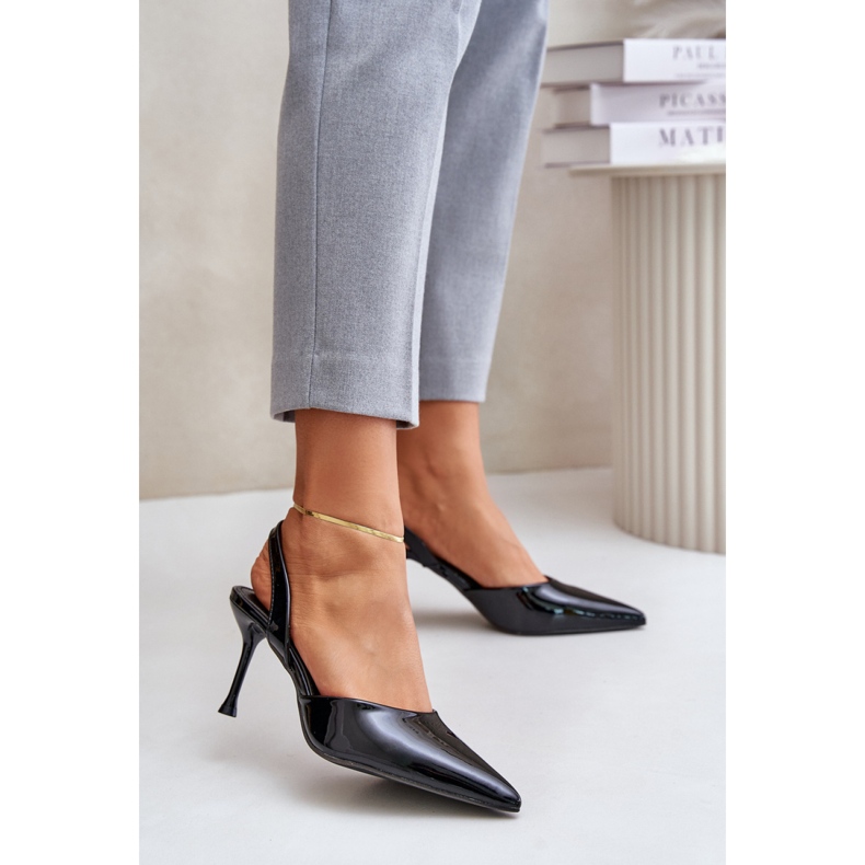 Talons aiguilles Modèle SQC-128 Noir le noir 1