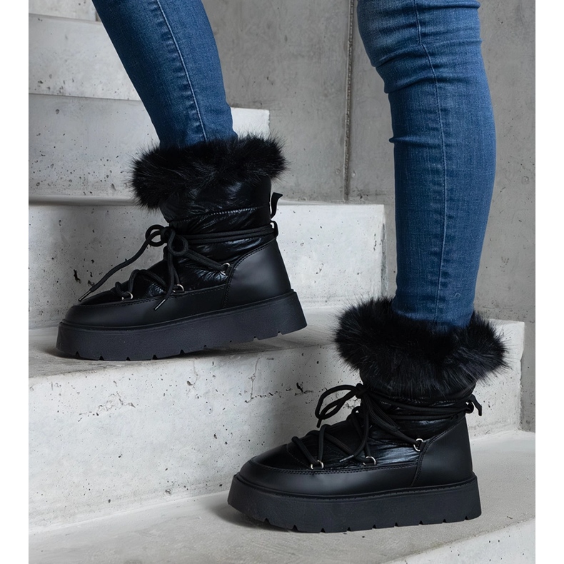 Bottes de neige isolées noires pour femmes avec fourrure le noir 1