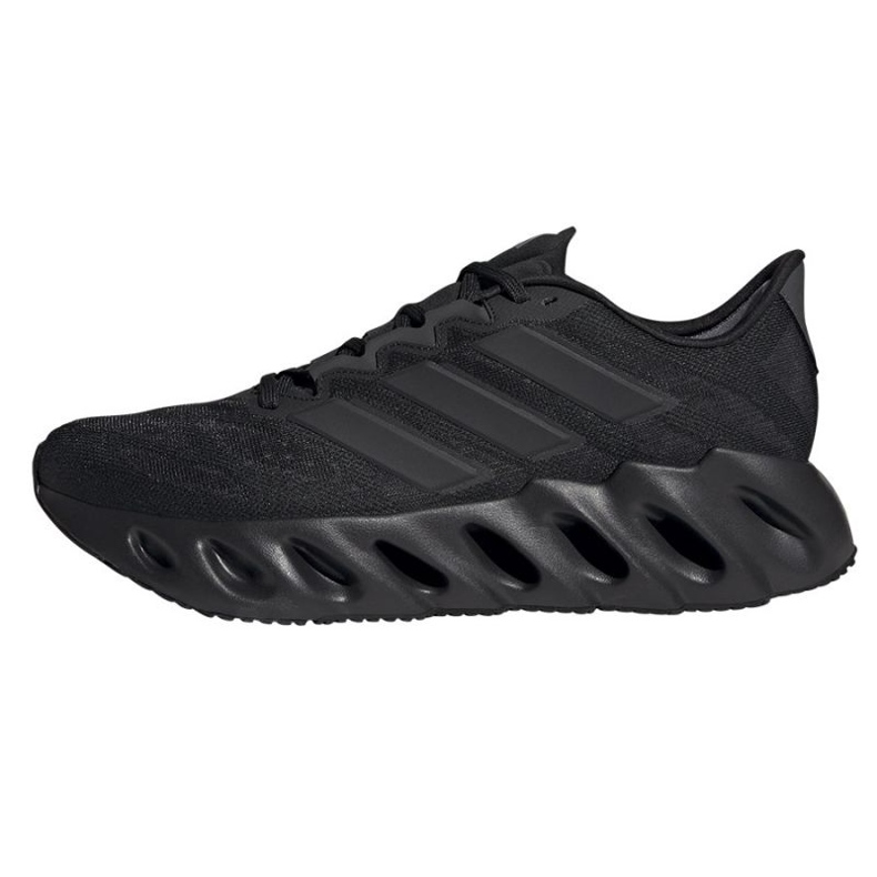 Chaussures adidas Switch Fwd M ID1779 noir 1