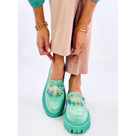 Mocassins plateforme verts avec pierres 1