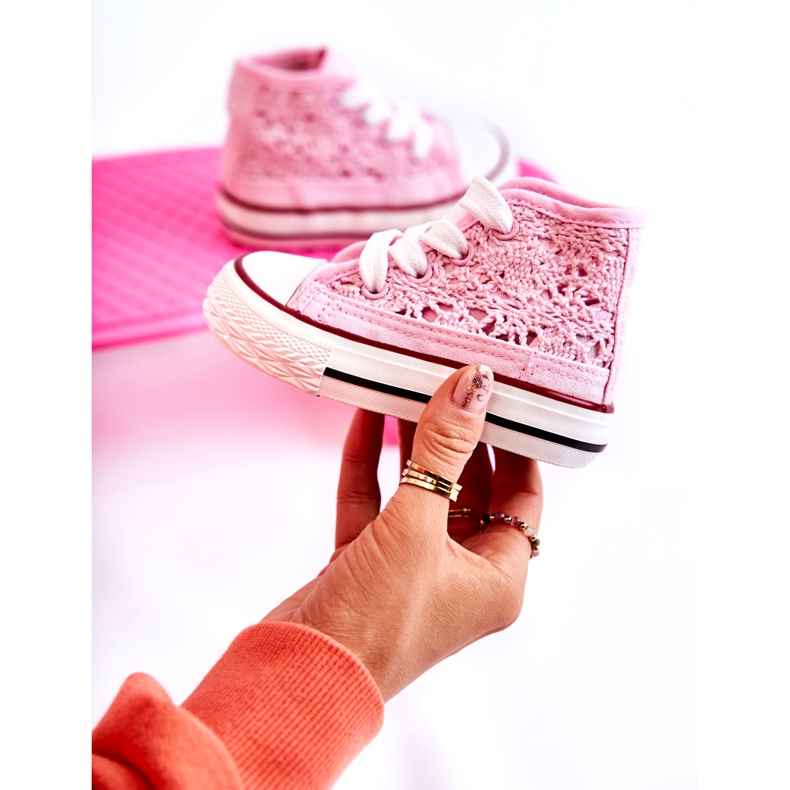 Sneakers roses hauts ouverts des filles 3