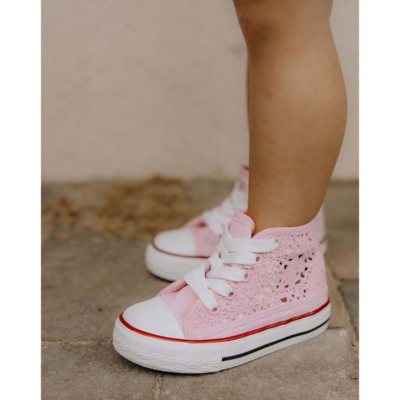 Sneakers roses hauts ouverts des filles 1