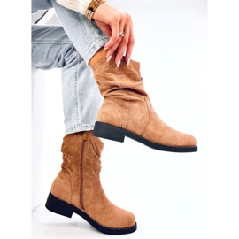 Bottines plates femme en daim camel brun 5