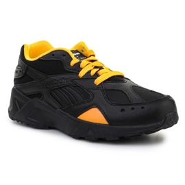 Chaussures Reebok x Gigi Hadid Aztrek AZDV6514 le noir 1