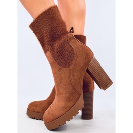 Bottines marron à talons hauts avec poignets élastiques brun 2