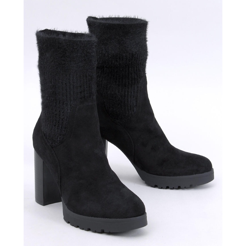 Bottines noires à talons hauts avec revers élastique 1