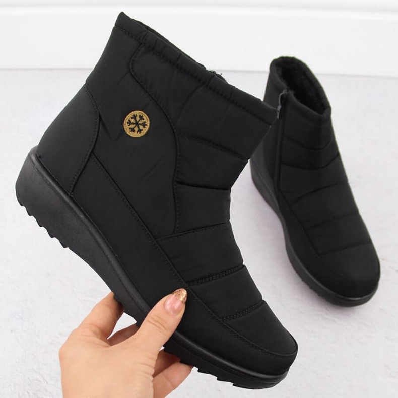 Bottes de neige Unisoft pour femmes, noires 1