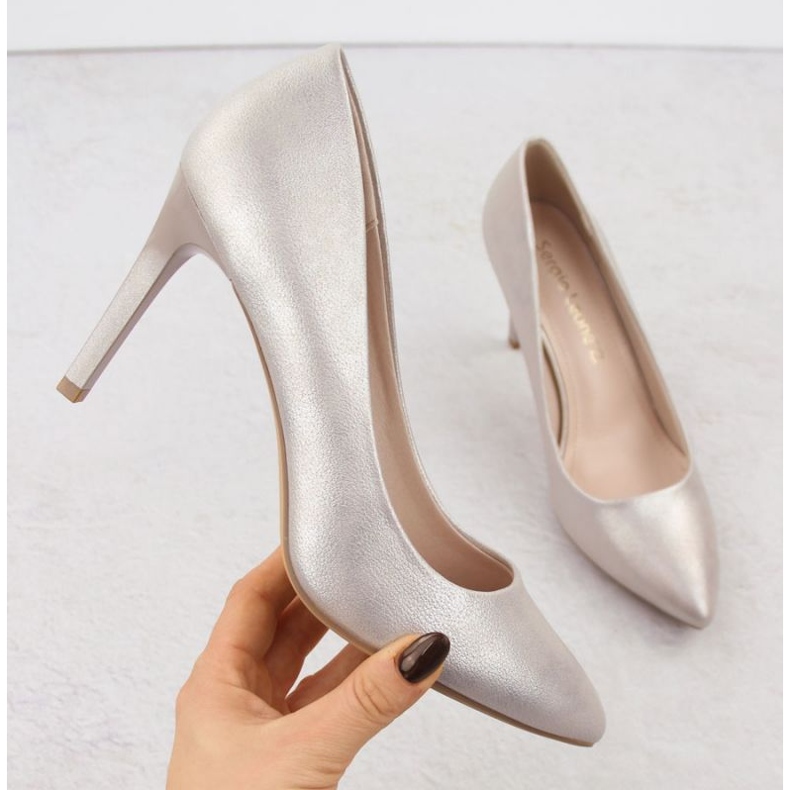 Escarpins Sergio Leone 1339 en daim beige 1