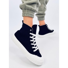 Baskets en toile noire 4