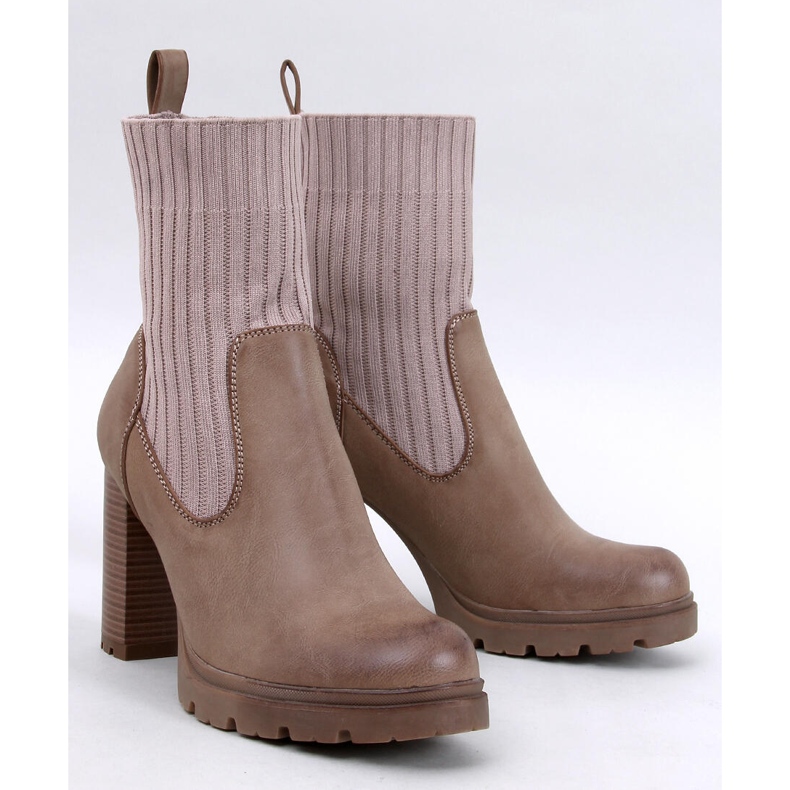 Bottines à talons kaki beige 1