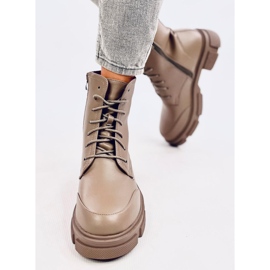 Bottes à lacets, isolées avec de la fourrure vert 1