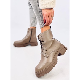 Bottes à lacets, isolées avec de la fourrure vert 3