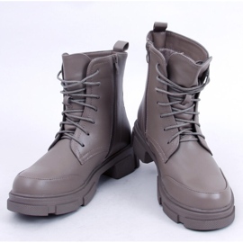 Bottes à lacets, isolées avec de la fourrure vert 2