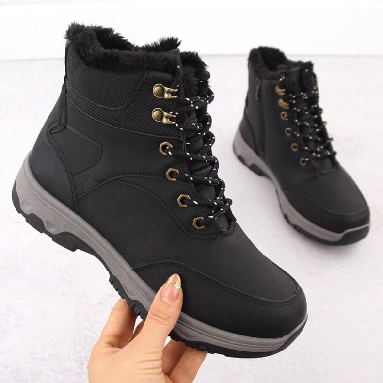 Chaussures de trekking isolées Vanhorn, noires le noir 1