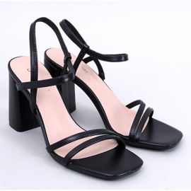 Seastar Sandales noires à talon stable le noir 1