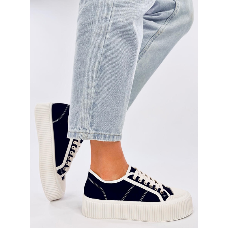 Baskets femme noires à plateforme 2