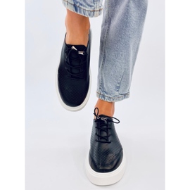 Baskets ajourées en éco-cuir, noir le noir 1