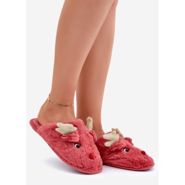 Chaussons de Noël en fourrure corail avec motif renne rouge 1 Chaussons de Noël en fourrure corail avec motif renne rouge 1