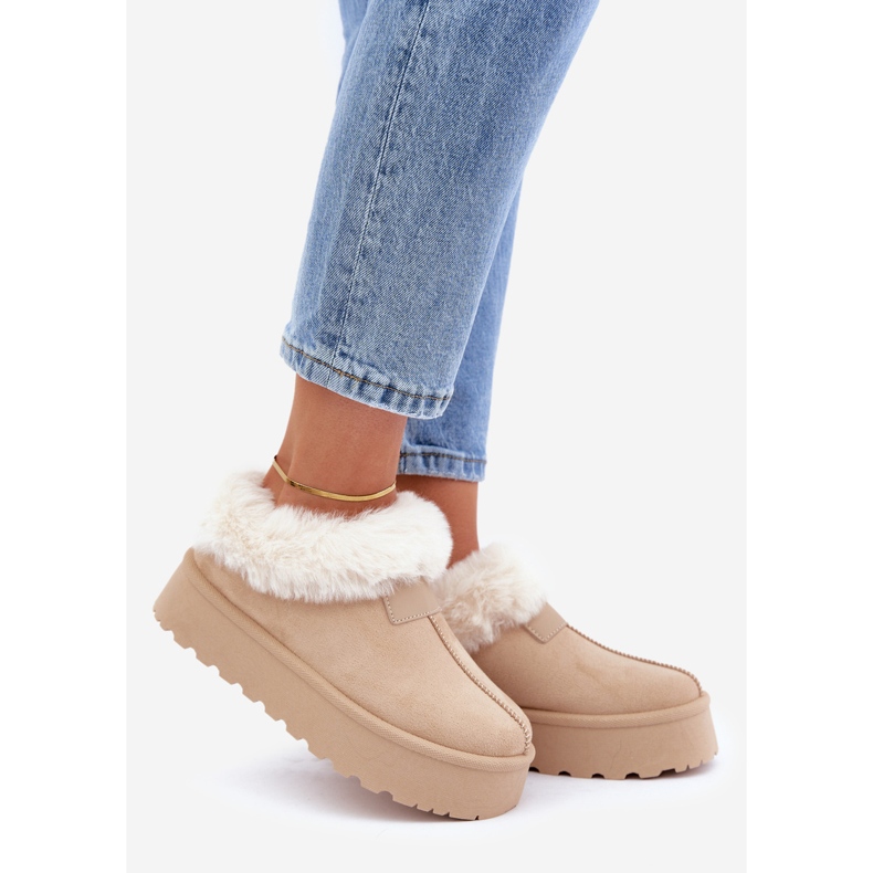 Bottines de neige basses avec fourrure sur plateforme Eco Suede, beige clair 1 Bottines de neige basses avec fourrure sur plateforme Eco Suede, beige clair 1