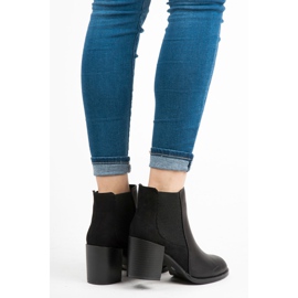 Ptpt Bottes classiques sur le poteau le noir 1