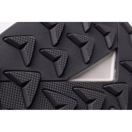 Chaussures 4F 4FJAW22FWINM005-81S brun 8