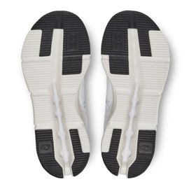 On Running Sur les chaussures de course Cloudnova Form 2698478 blanche 4