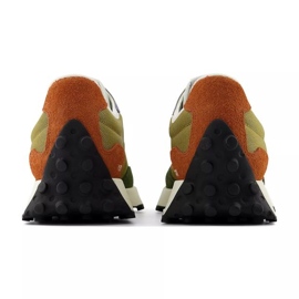 Chaussures New Balance M MS327HC vert 16