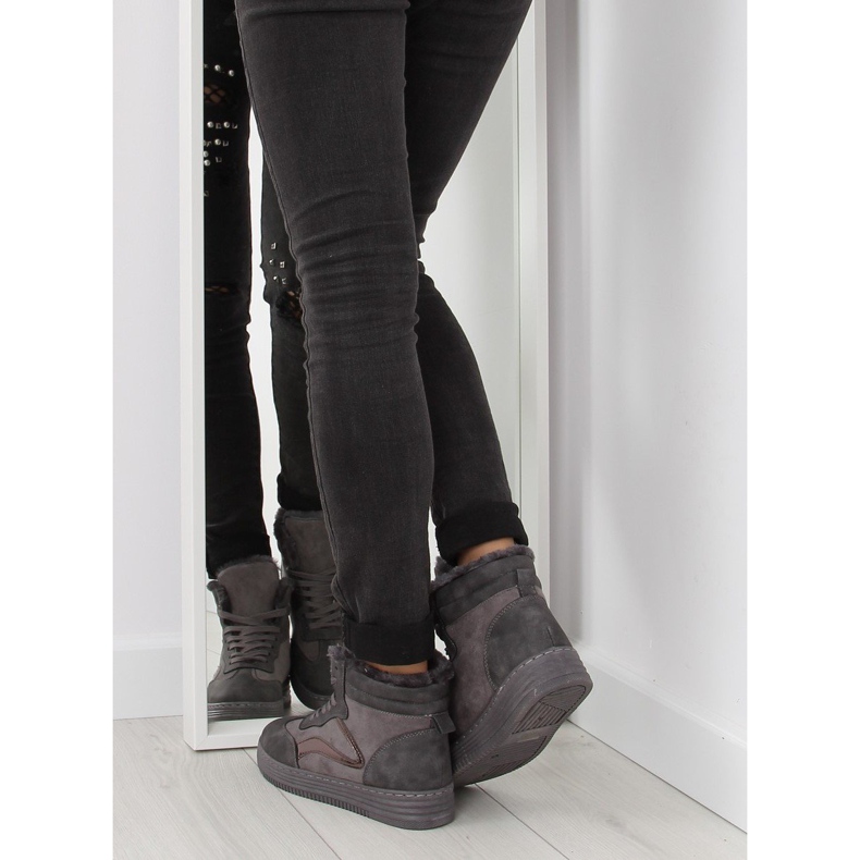 Baskets isolées grises BOK-1103 gris foncé 1