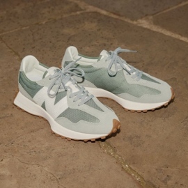 Chaussures baskets New Balance MS327MS vert 5