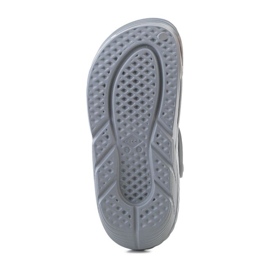 Tongs Crocs Off Grid Clog 209501-007 gris 7