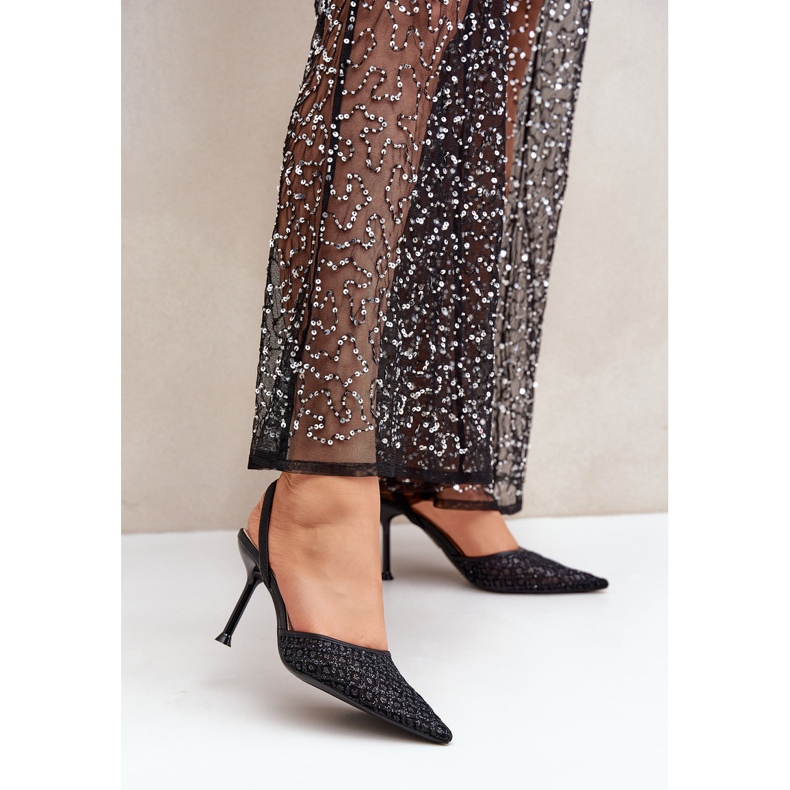 Escarpins hauts à talon ouvert décorés de paillettes noires 2