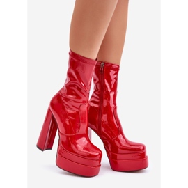 Bottines vernies rouges sur plateforme et talon haut par Lotisha 1