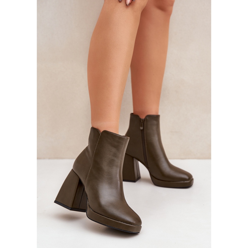 Bottines à talons hauts en cuir écologique, vert foncé 1