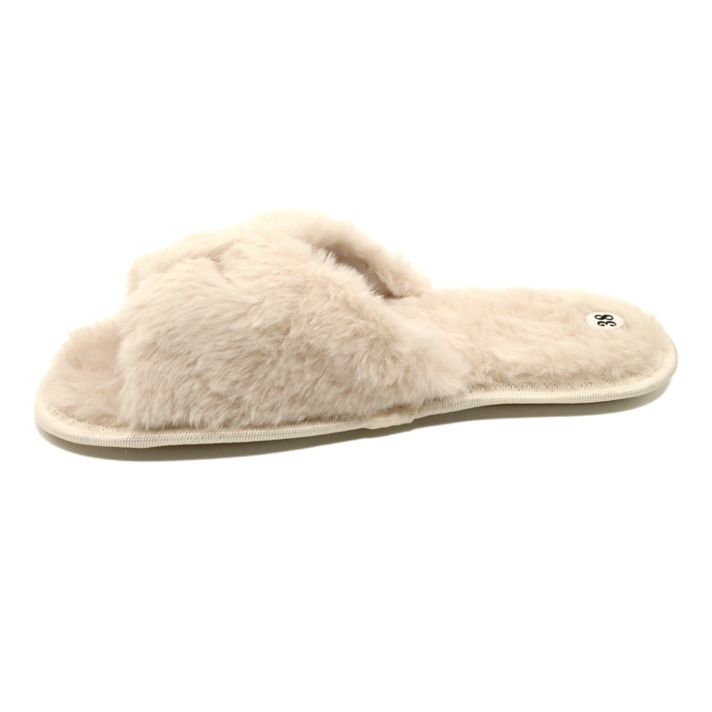 Evento Slippers pour femmes avec une fourrure douce 20pa36-3360 beige 1