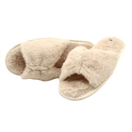 Evento Slippers pour femmes avec une fourrure douce 20pa36-3360 beige 3