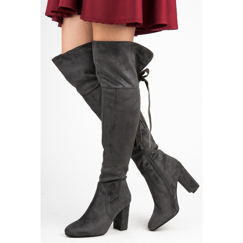 Bestelle Mousquetaires en daim avec un arc gris 1