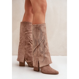 Bottines femme beiges à tige décorée 2
