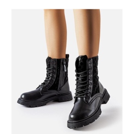Bottines noires ornées du matelassage Jalbert - Solea le noir 2