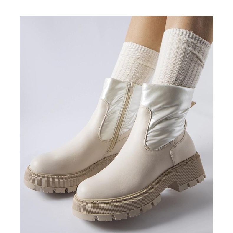 Bottines beiges à tige décorative par Garrett - Solea 1