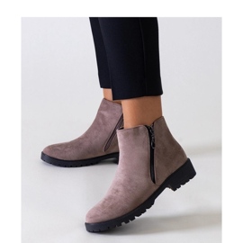 Boots marron avec empiècements métalliques, éco-daim Branda - Solea brun 1