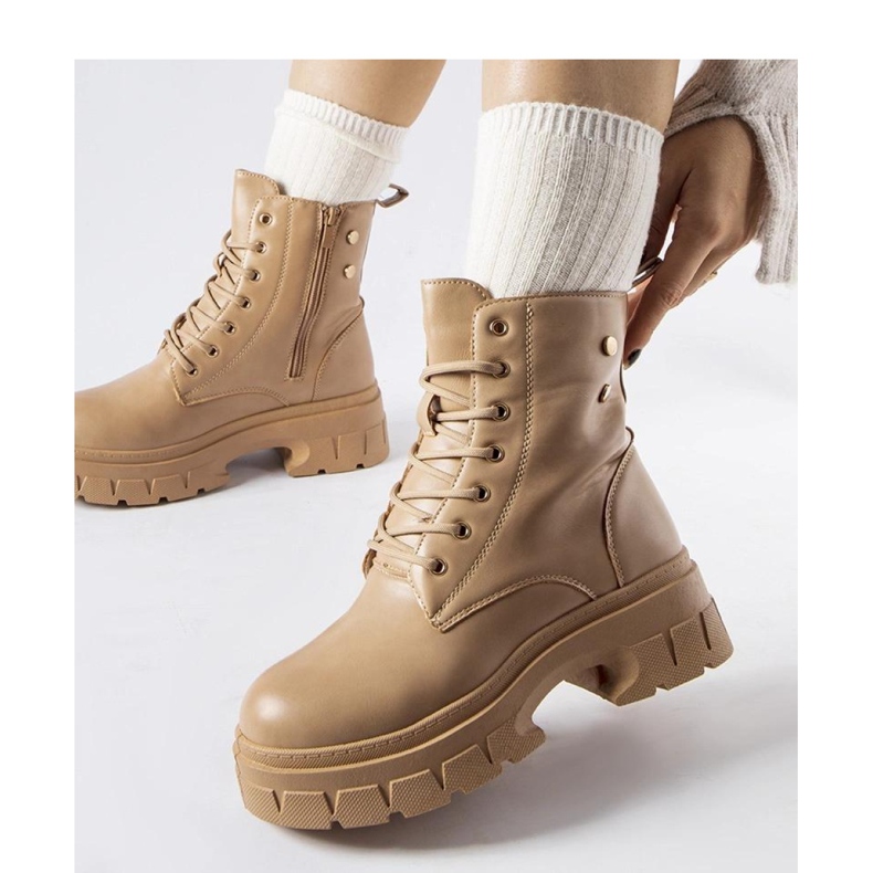 Chaussures de travail beiges à semelle plus épaisse, Melicucca - Solea 1