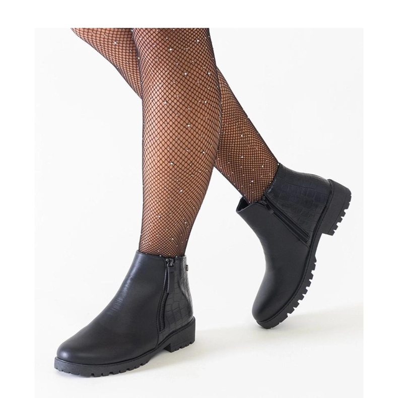 Bottines noires motif cuir crocodile, éco-cuir Mifsada - Solea le noir 1