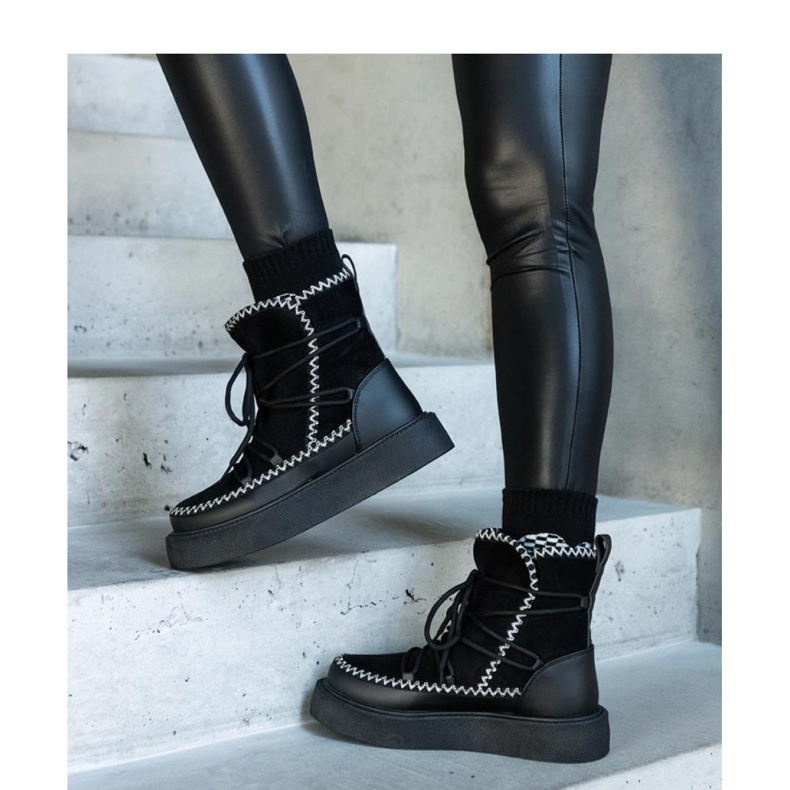 Boots de neige noires à plateforme et lacets ornés de broderies Mckenzie - Solea le noir 1