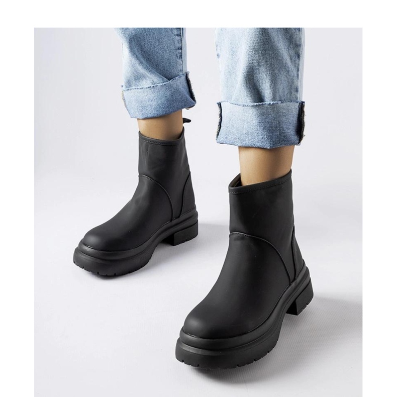 Bottes isolées en caoutchouc noir par Clotilde - Solea 1