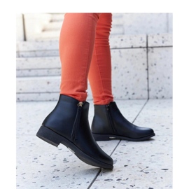 Bottines plates isolées noires par Paien - Solea 2