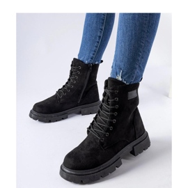 Boots isolées noires en éco-daim par Mestervi - Solea le noir 2