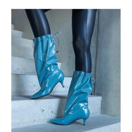 Bottes bleues à talon bas 4