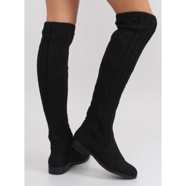 Bottes noires avec dessus en fil noir 1
