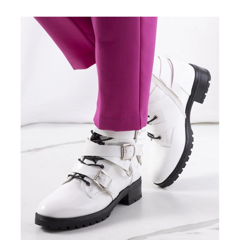 Bottines pour femmes avec fermeture éclair et boucles, blanches 1